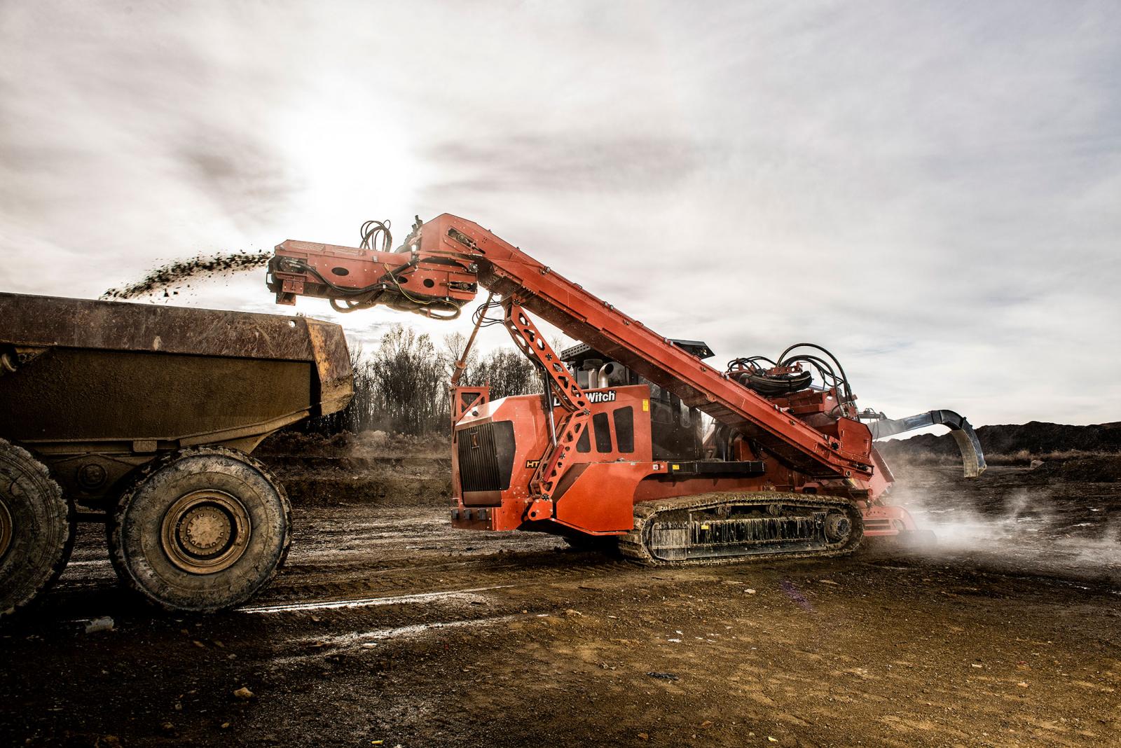 New Ditch Witch HT275 Track Trencher at Papé DitchWitch West