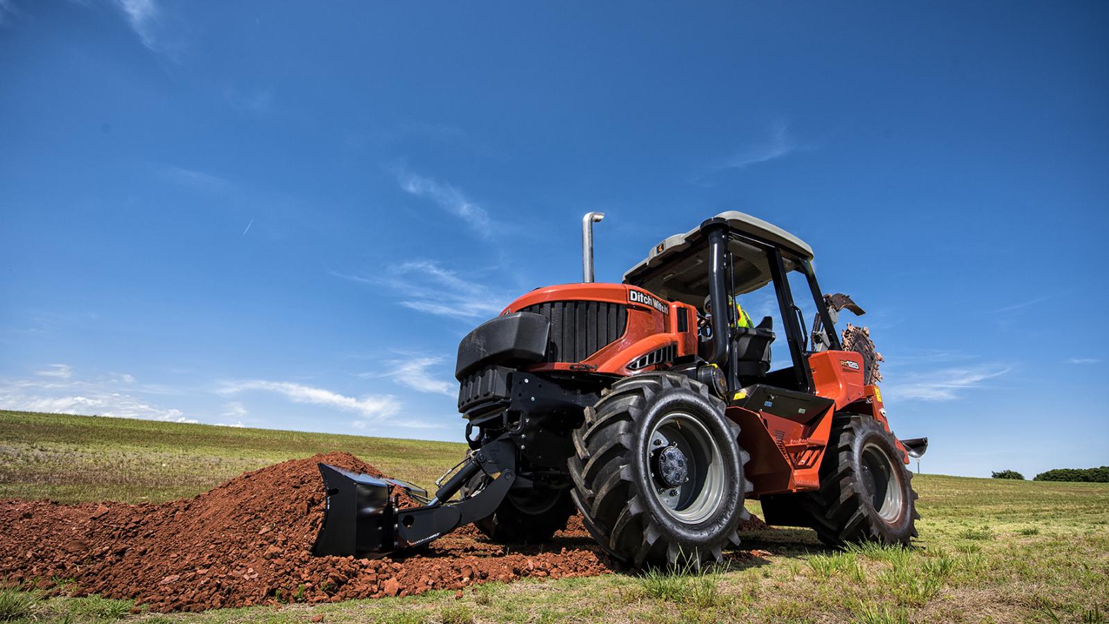 Ditch Witch RT125 RIDE-ON TRENCHER