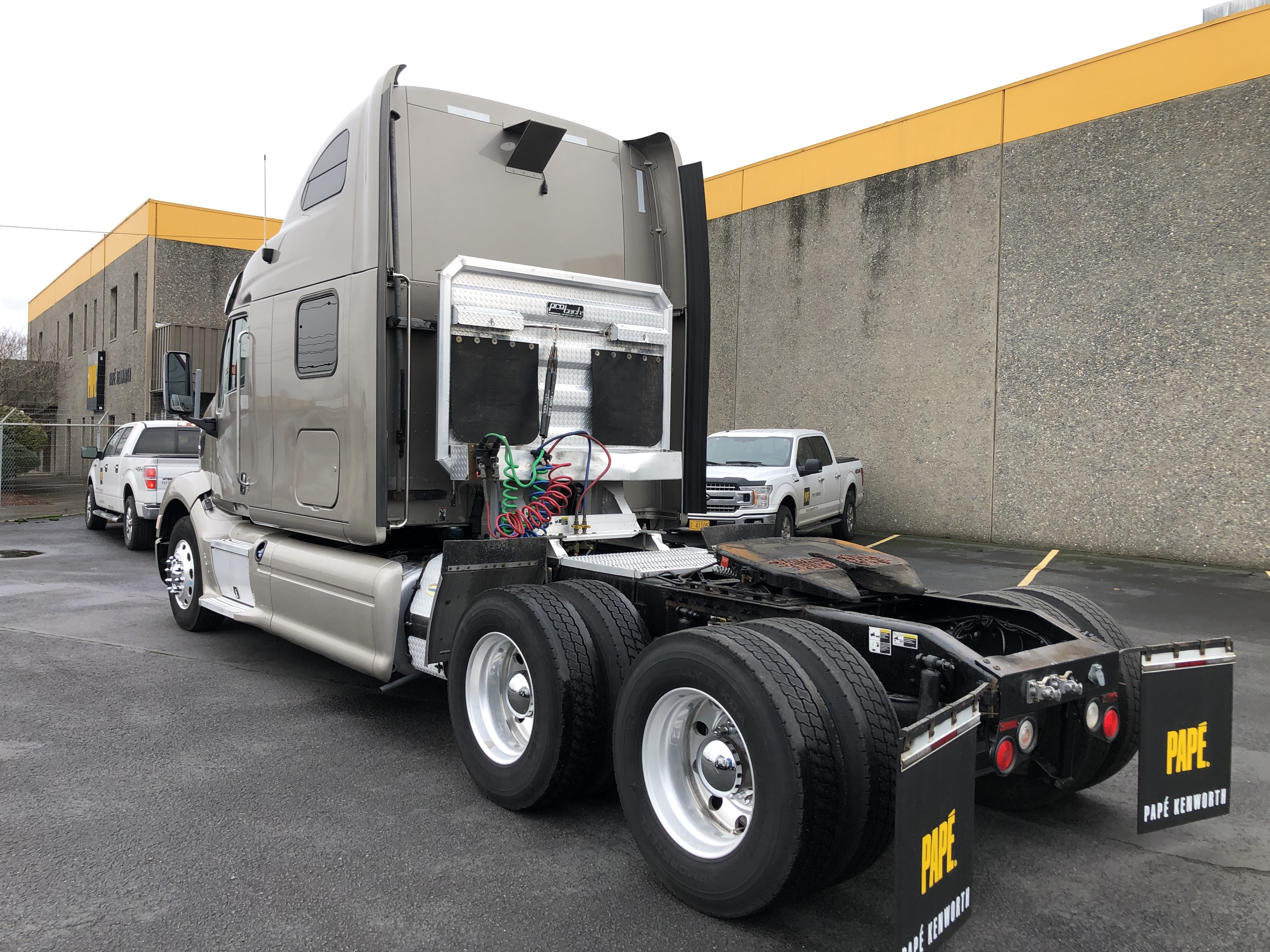 2013 Kenworth PTRB