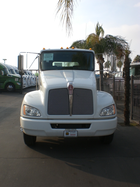 2020 Kenworth T270