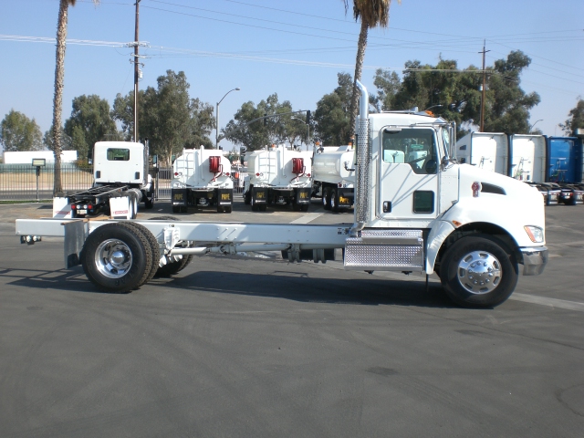 2020 Kenworth T370