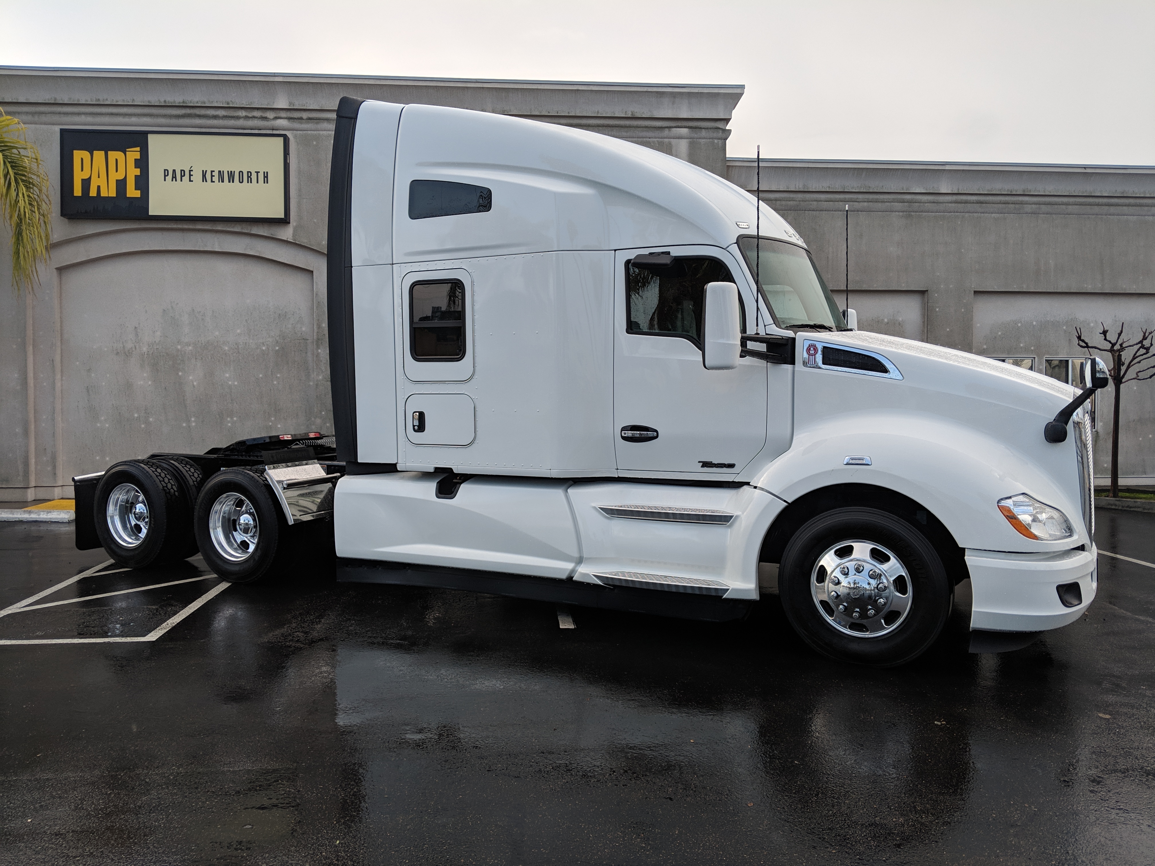 2020 Kenworth T680