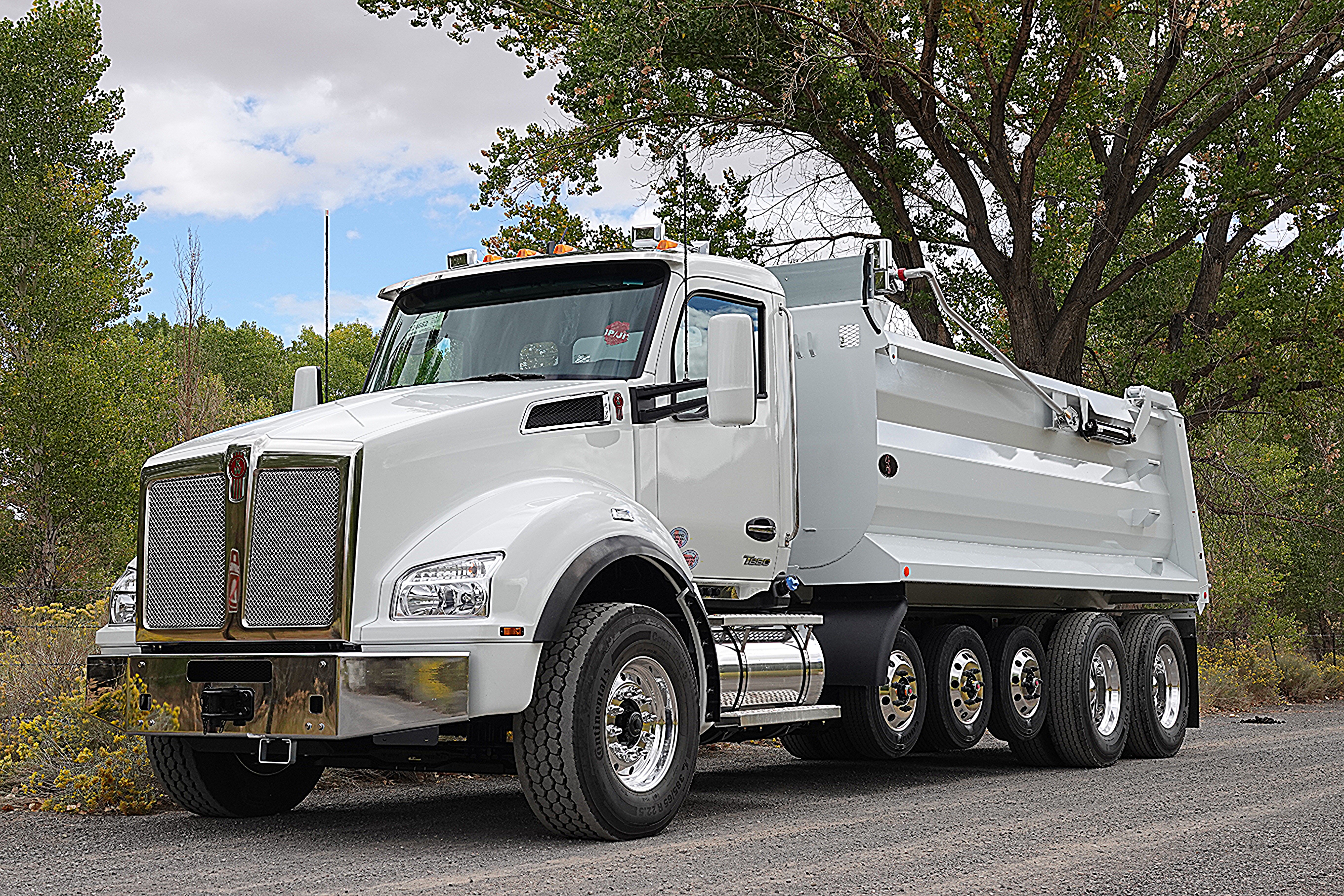 2026 Kenworth T880