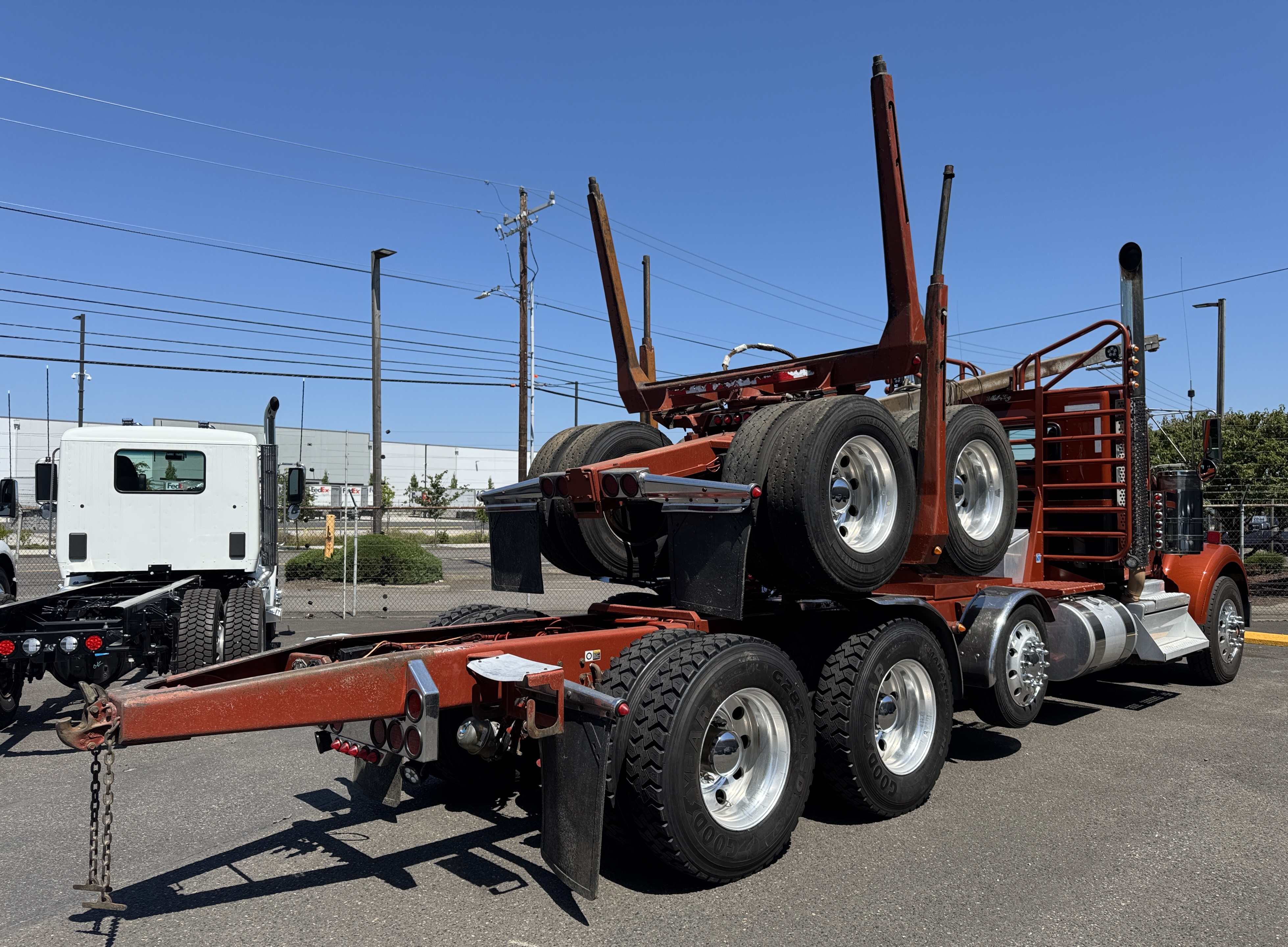 2020 Kenworth W900
