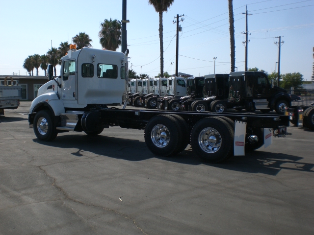 2022 Kenworth T440