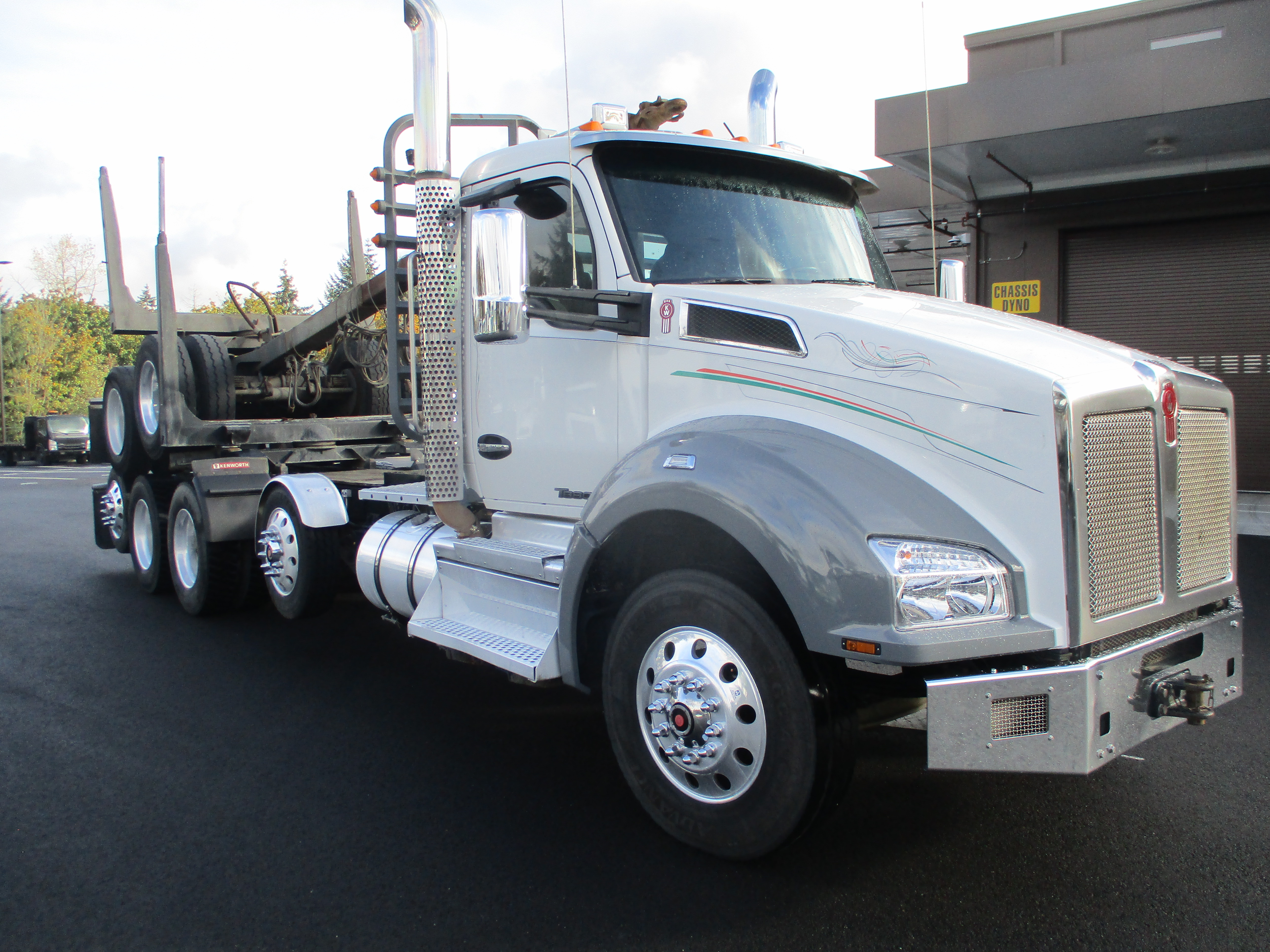 2020 Kenworth T880