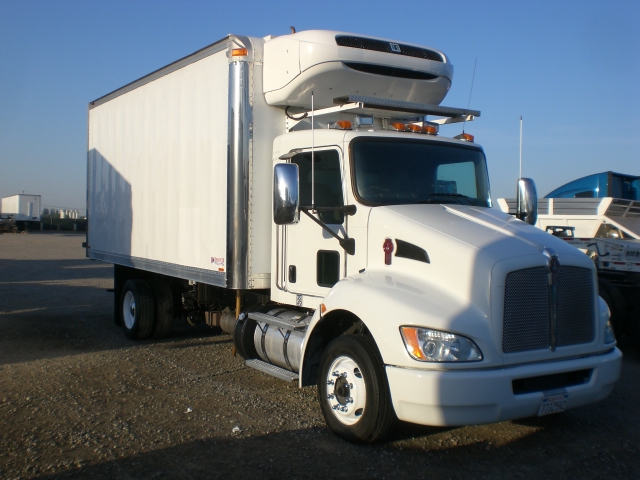 2013 Kenworth T270