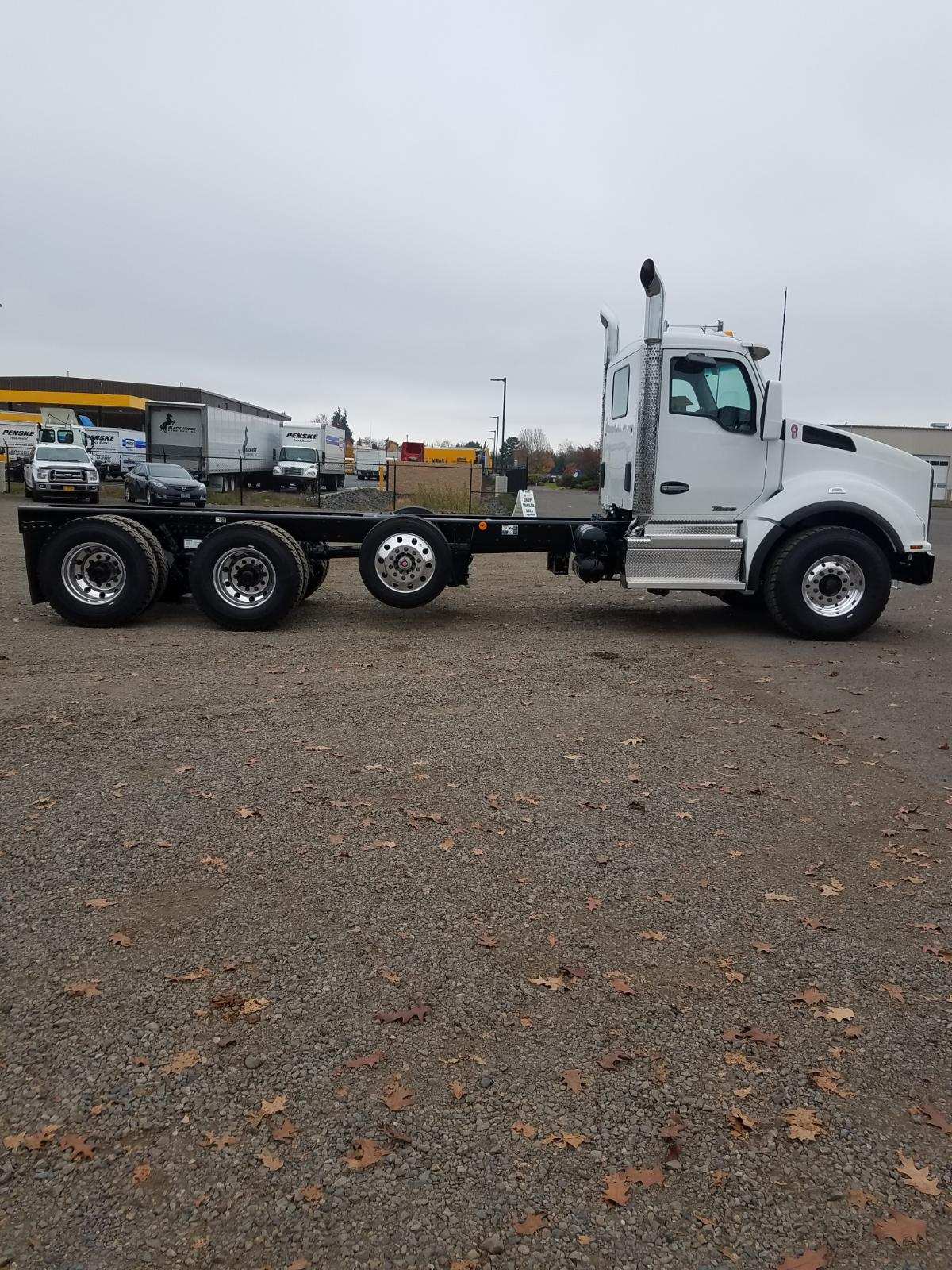 2020 Kenworth T880