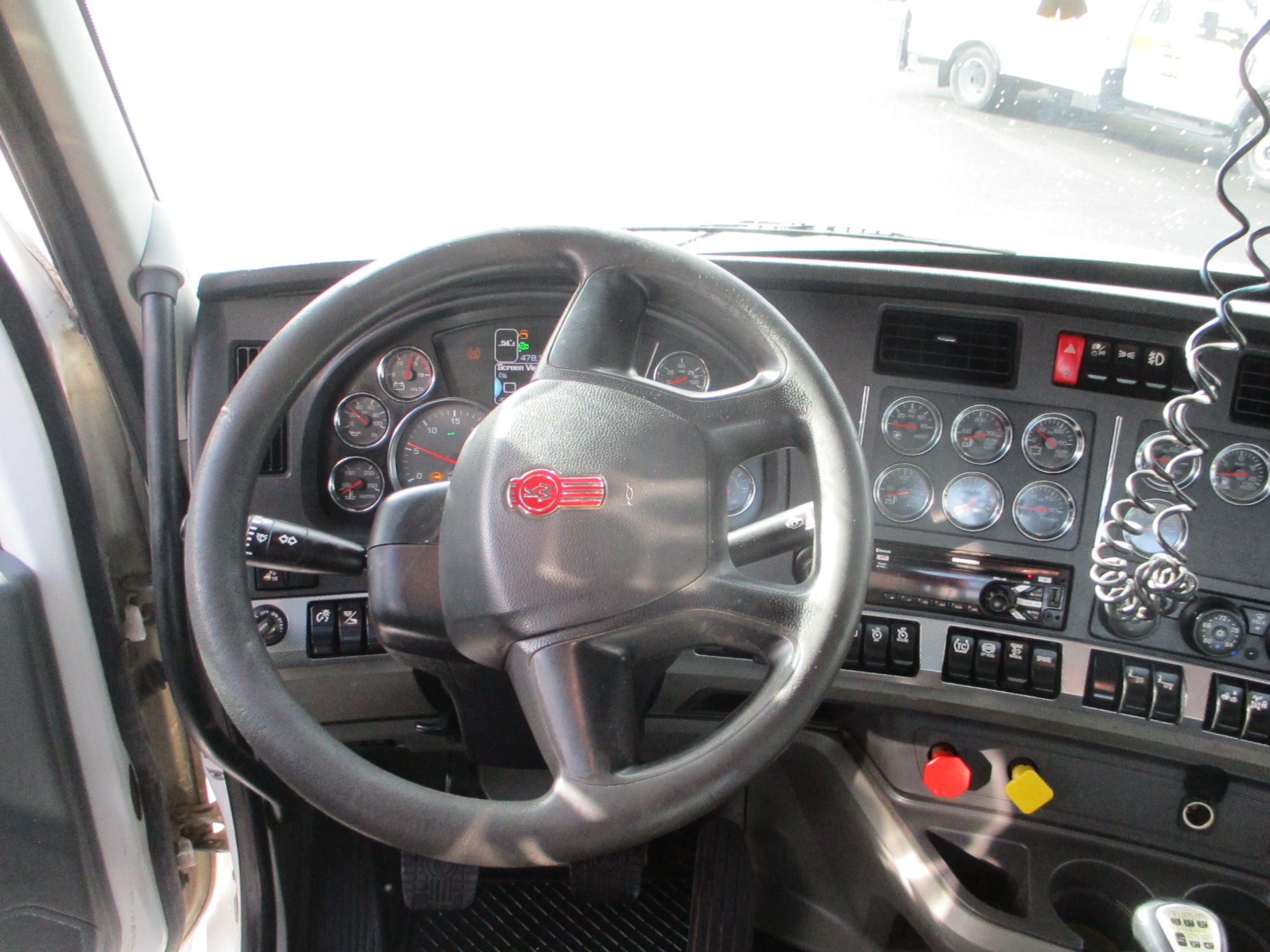 2020 Kenworth T880