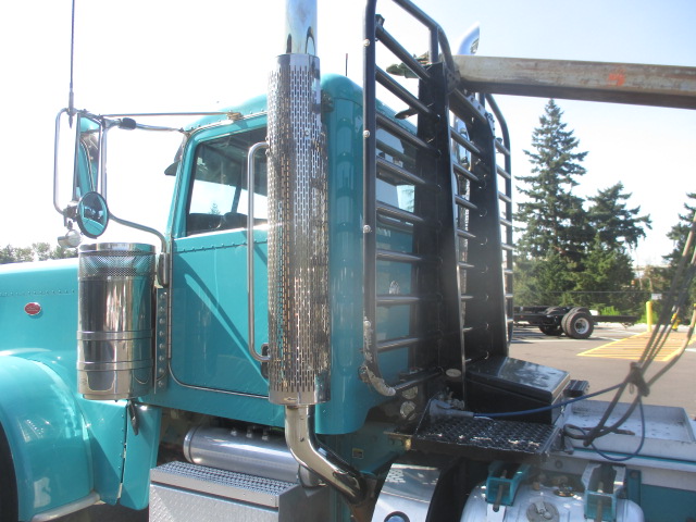 2021 Peterbilt Motor 389