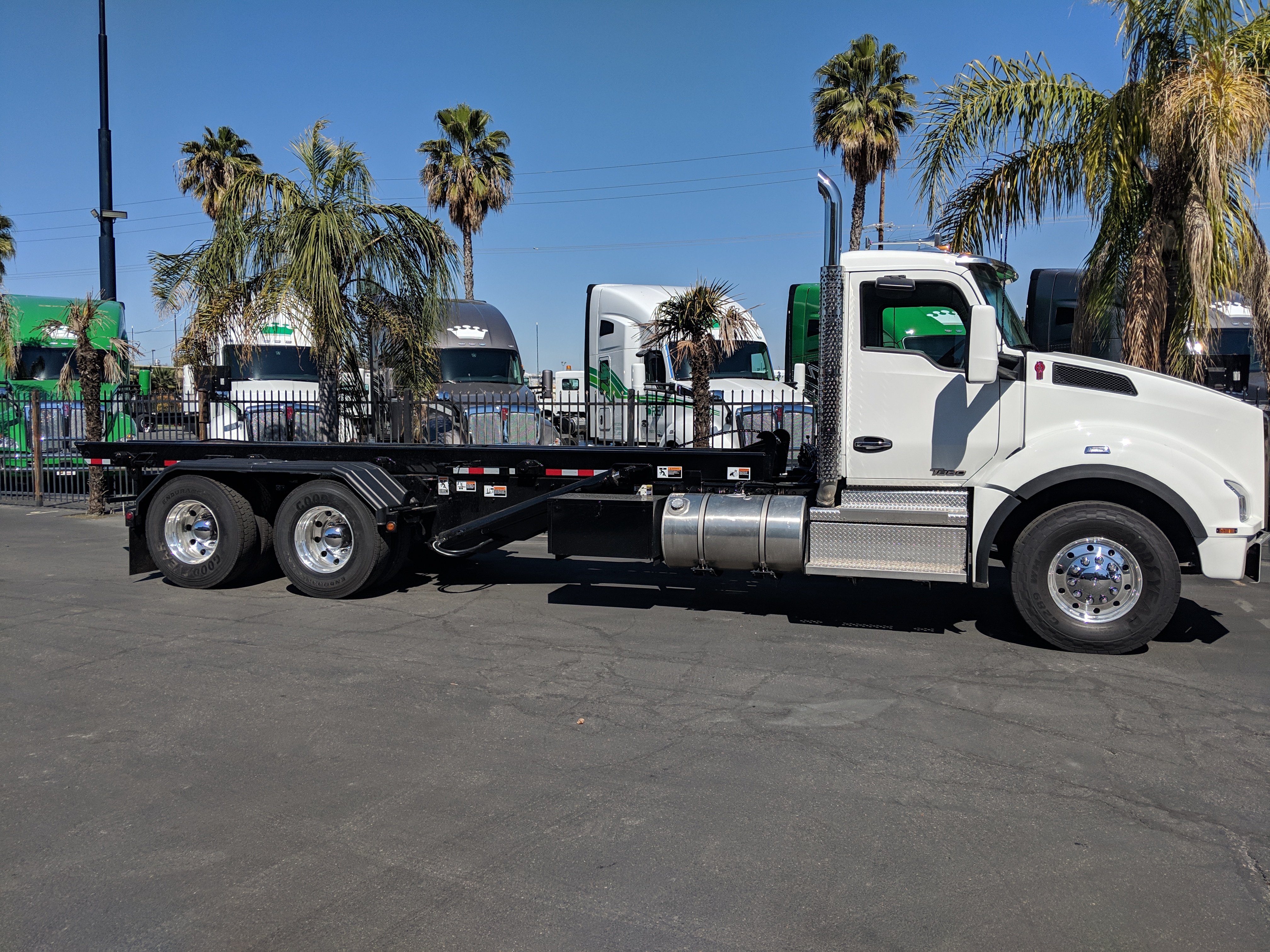2020 Kenworth T880