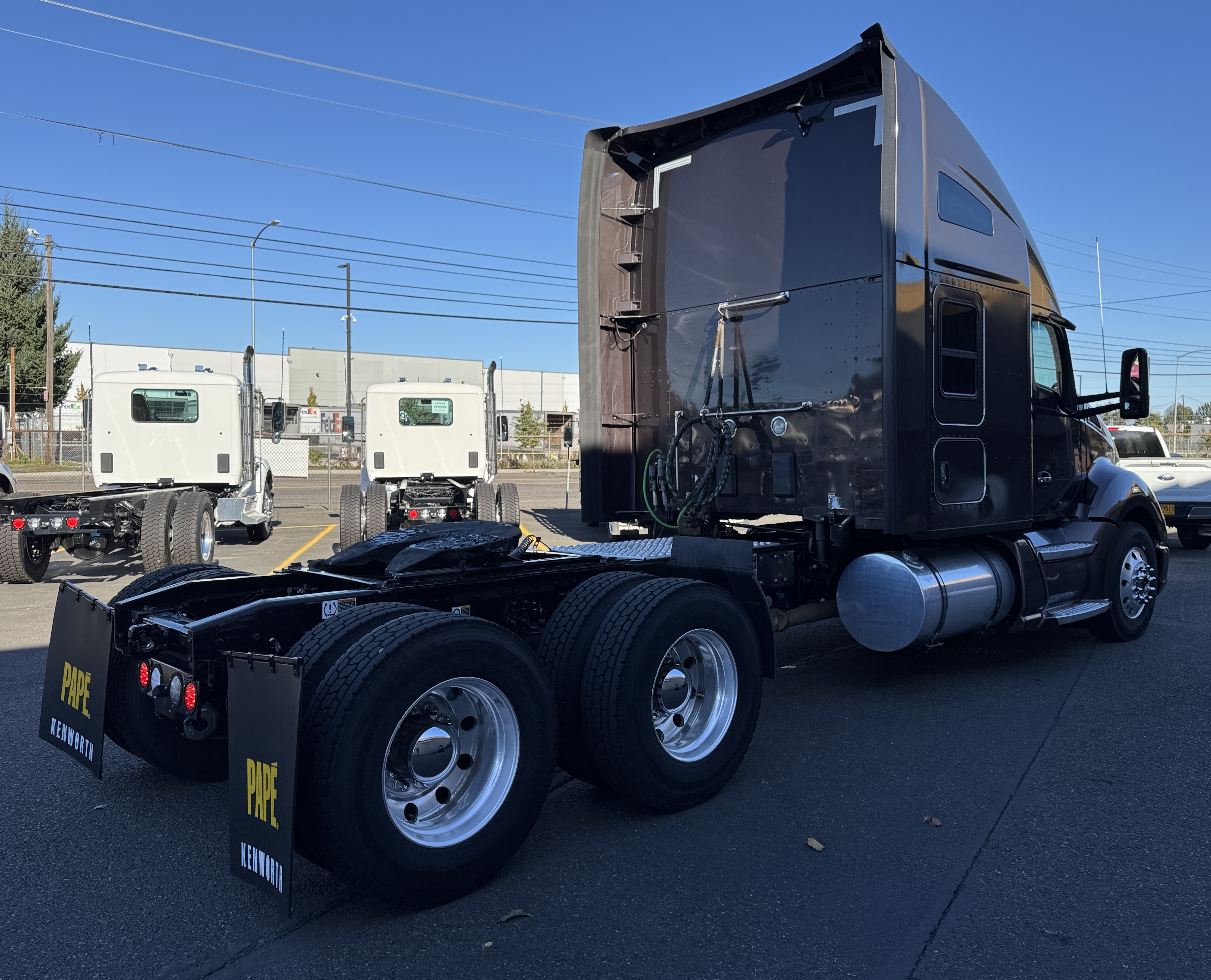 2022 Kenworth T680
