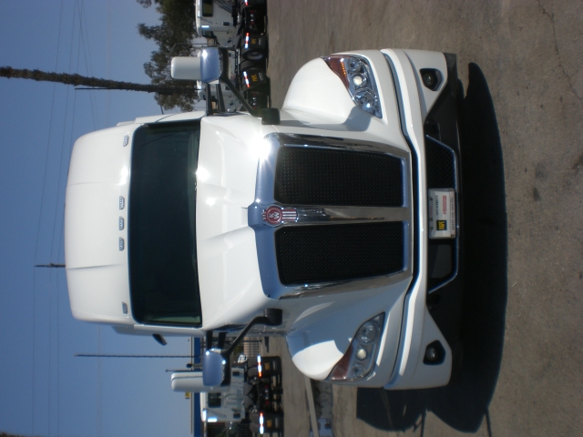 2023 Kenworth T680