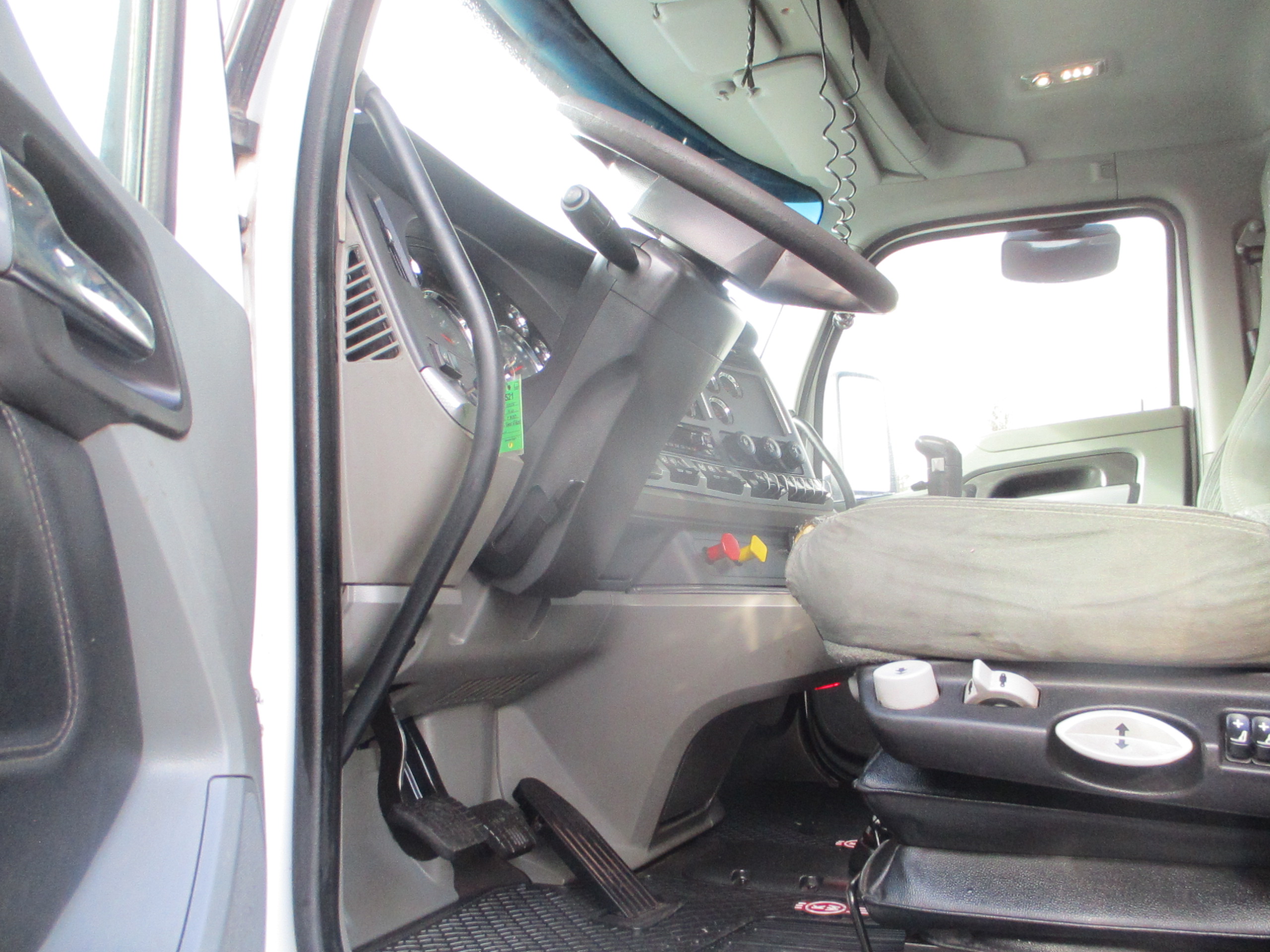 2020 Kenworth T880