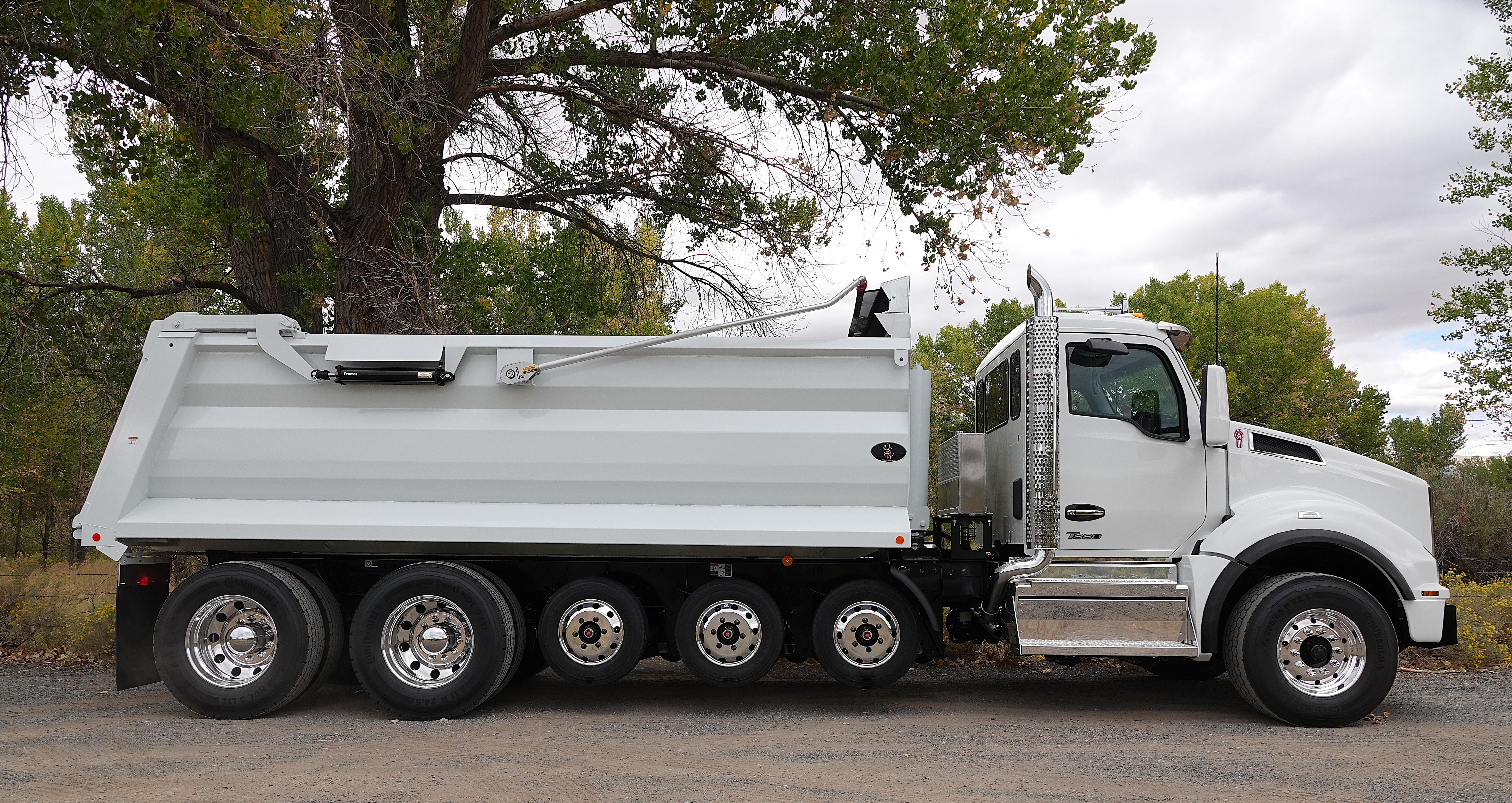 2026 Kenworth T880