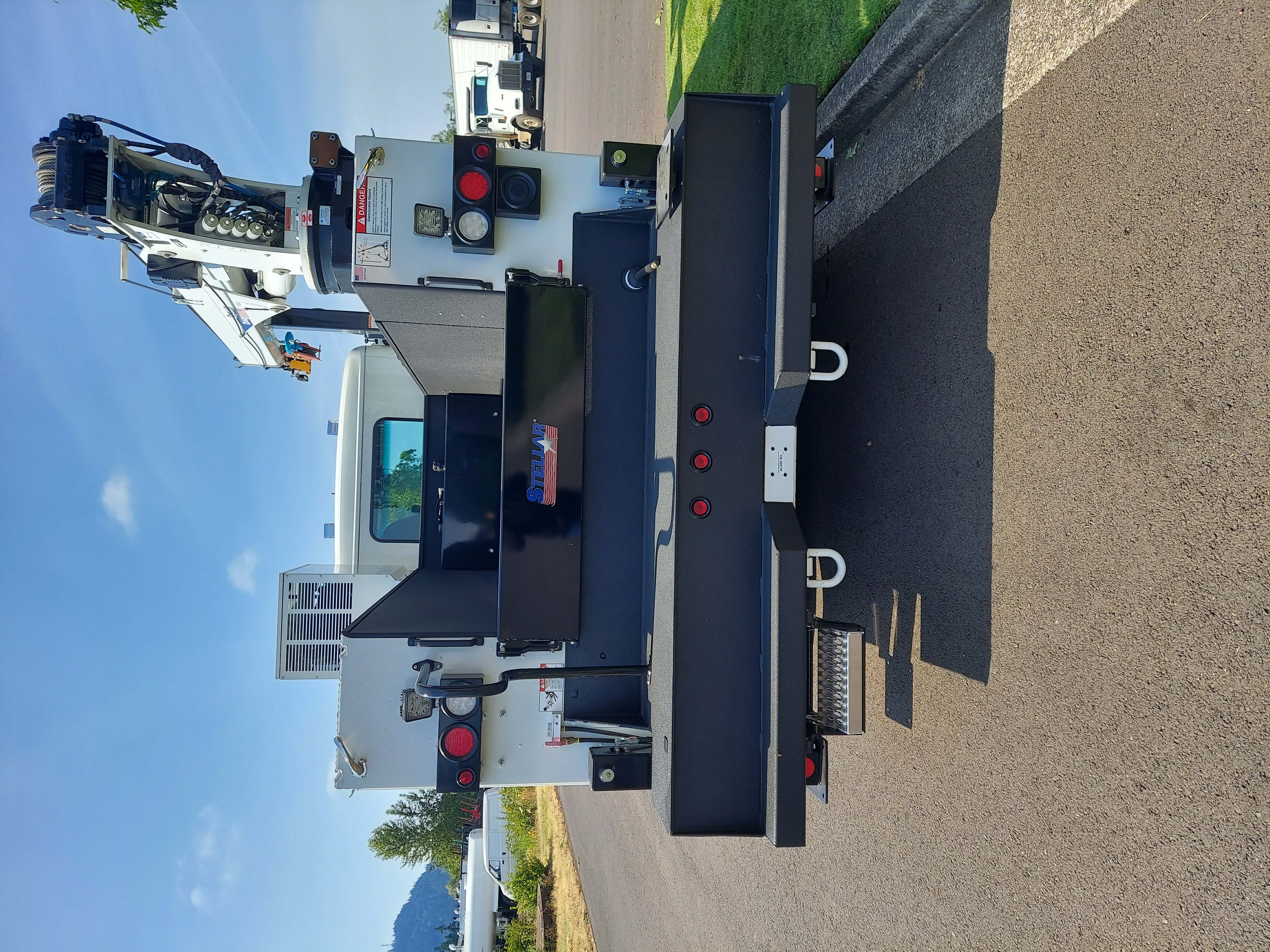2025 Kenworth T280
