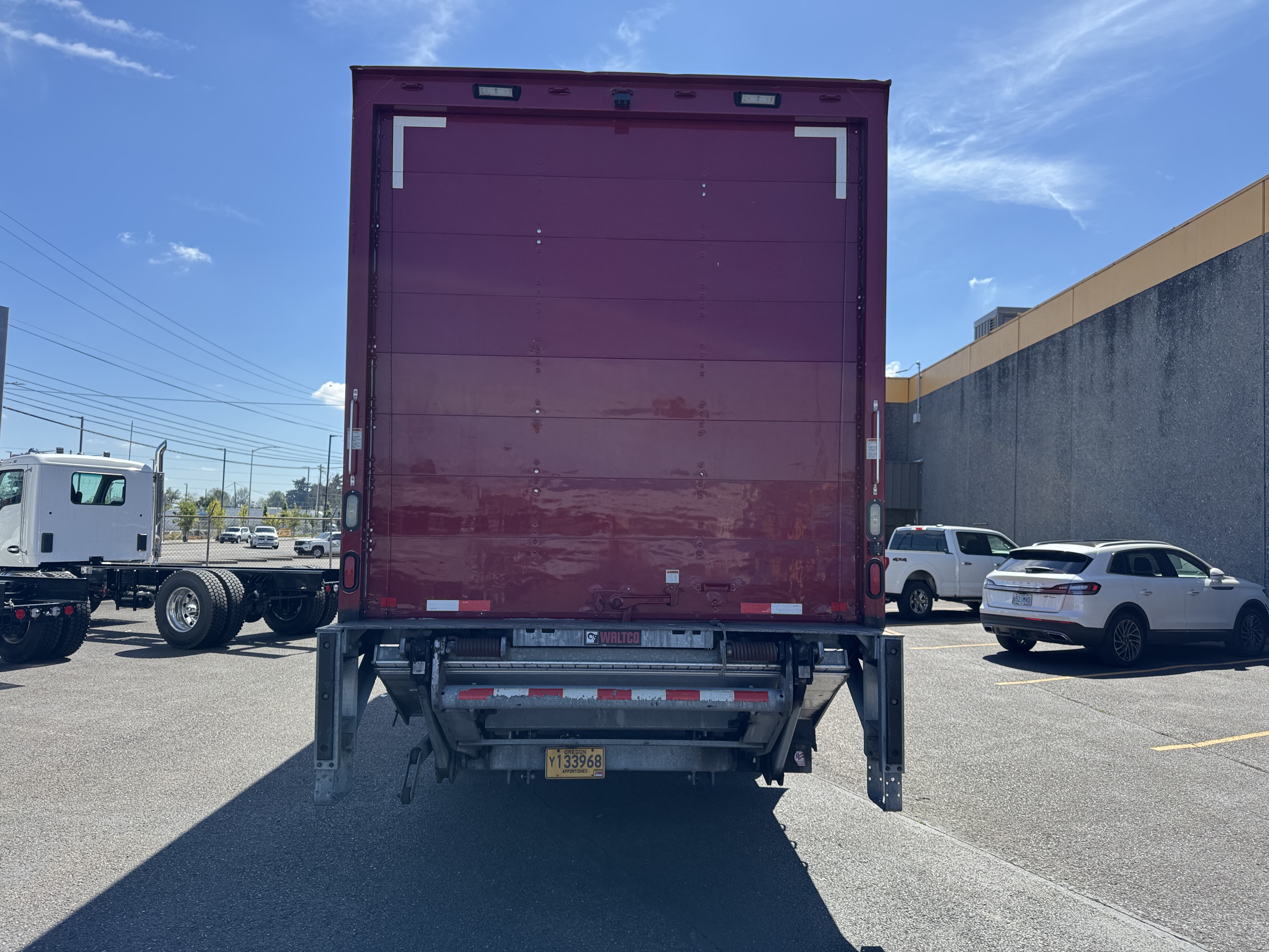 2018 Kenworth T270