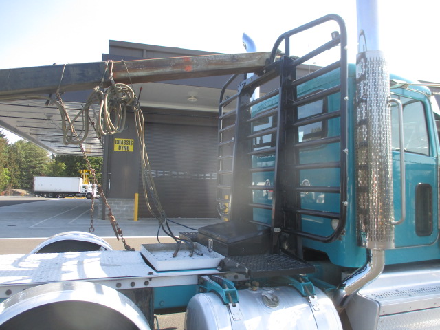 2021 Peterbilt Motor 389