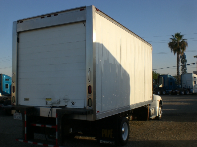 2013 Kenworth T270
