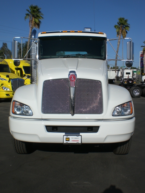 2020 Kenworth T370