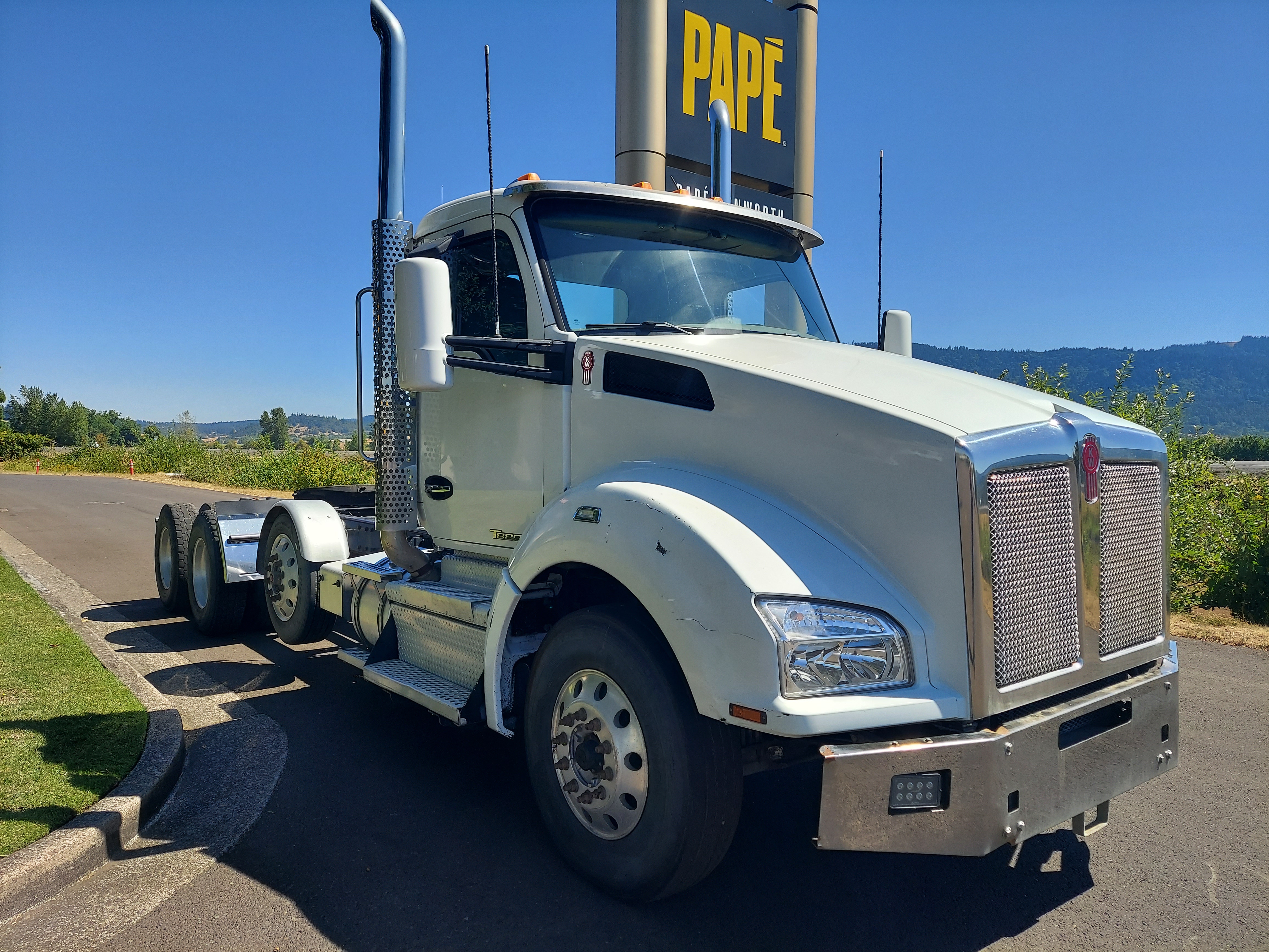 2019 Kenworth T880