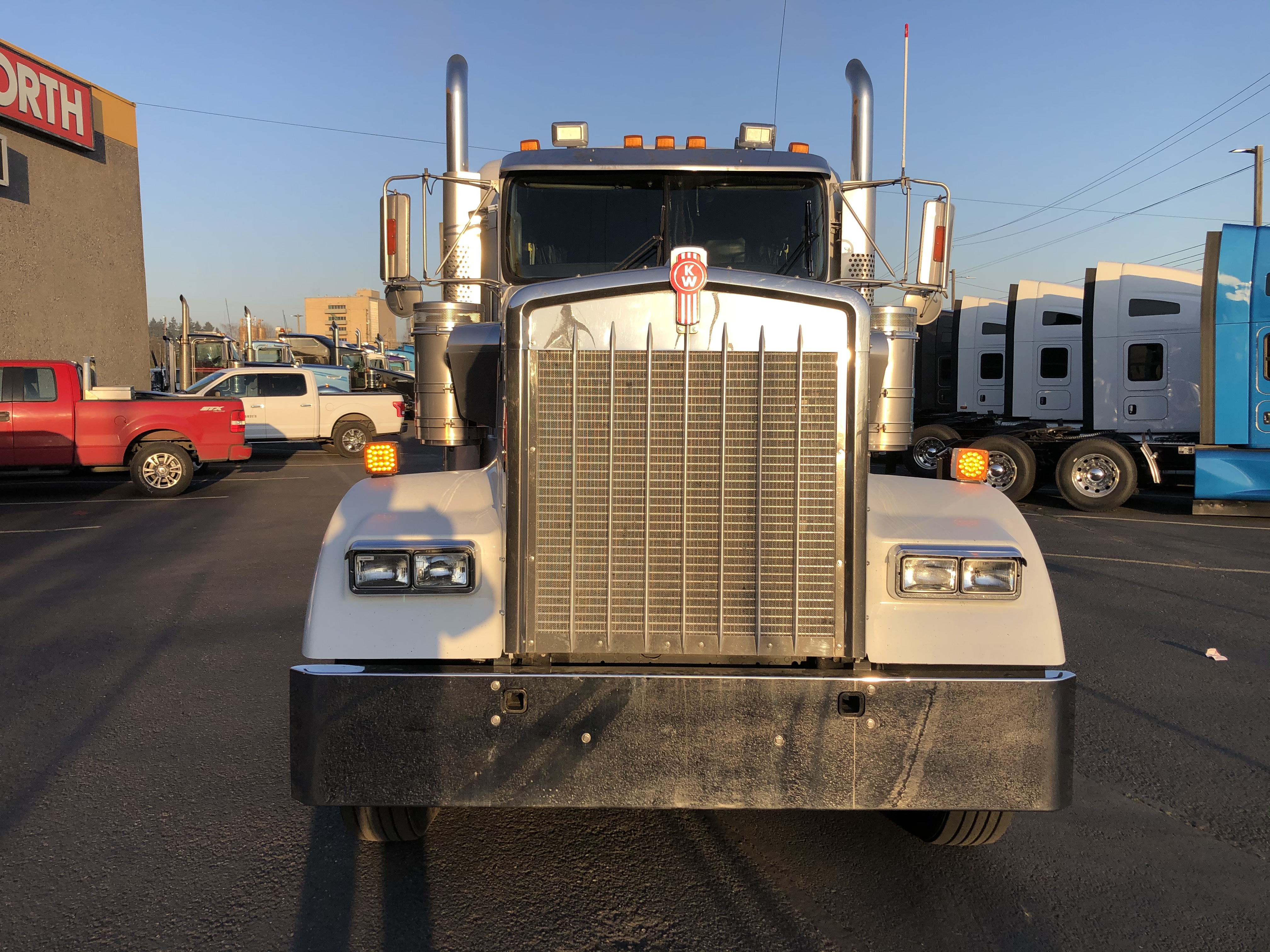 2014 Kenworth W900L