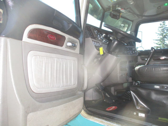 2021 Peterbilt Motor 389