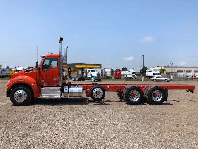 2020 Kenworth T880