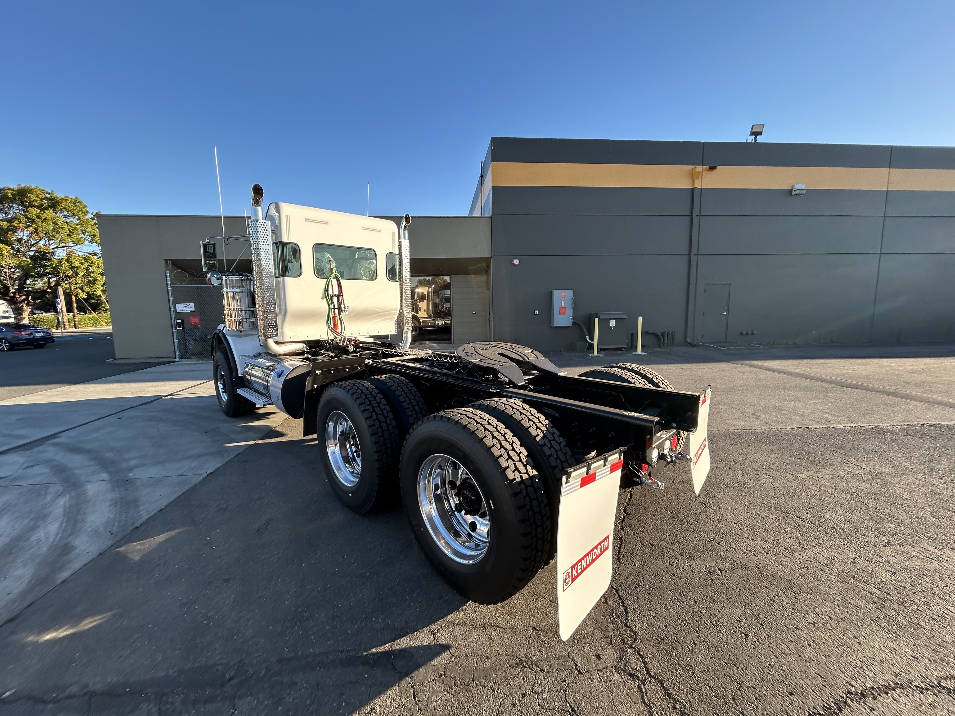 2026 Kenworth T800