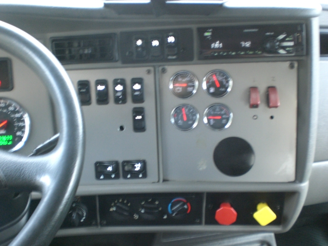 2017 Kenworth T370