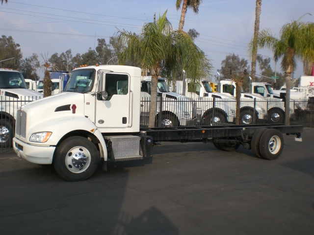 2020 Kenworth T270