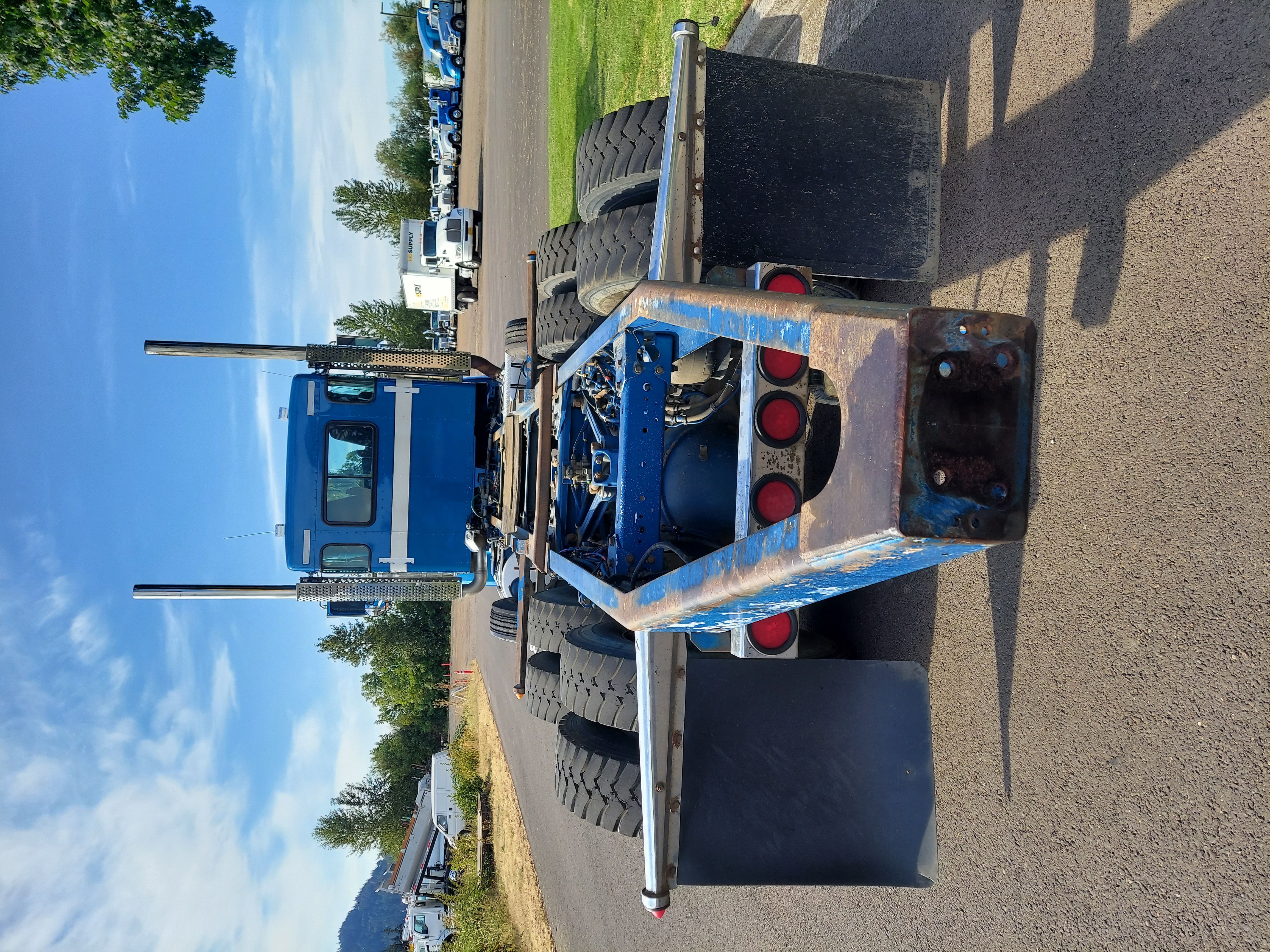 2019 Kenworth W900