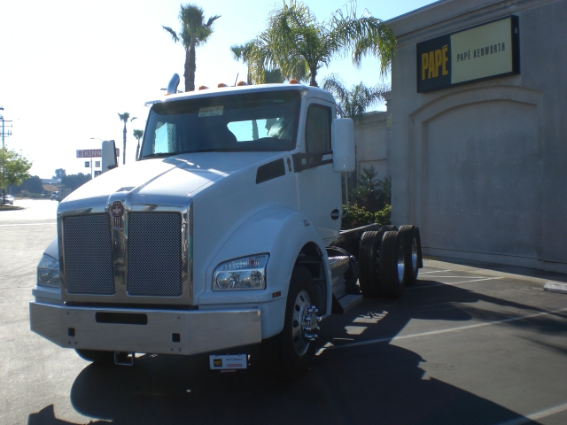 2020 Kenworth T880