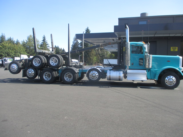2021 Peterbilt Motor 389