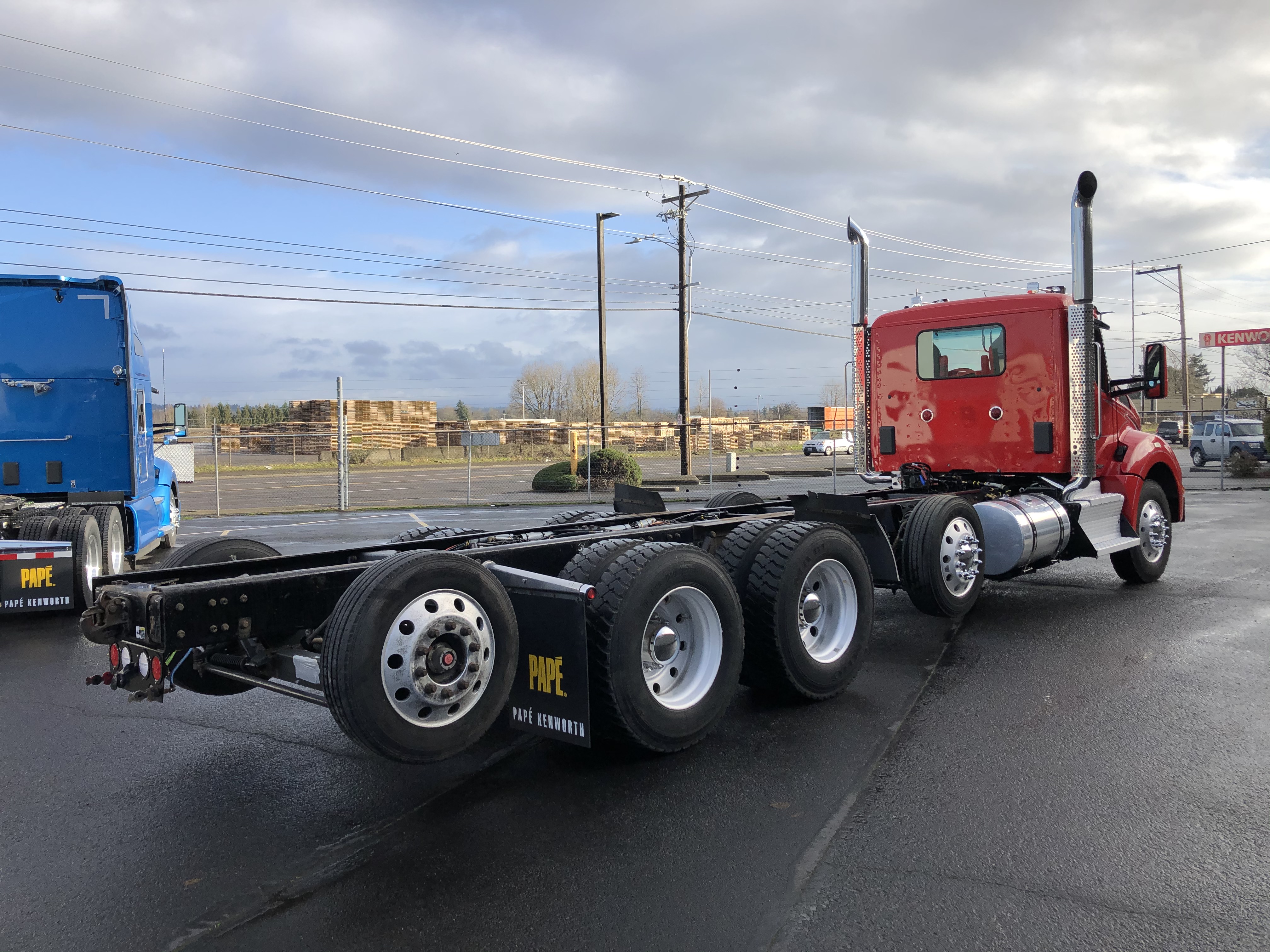 2017 Kenworth T880