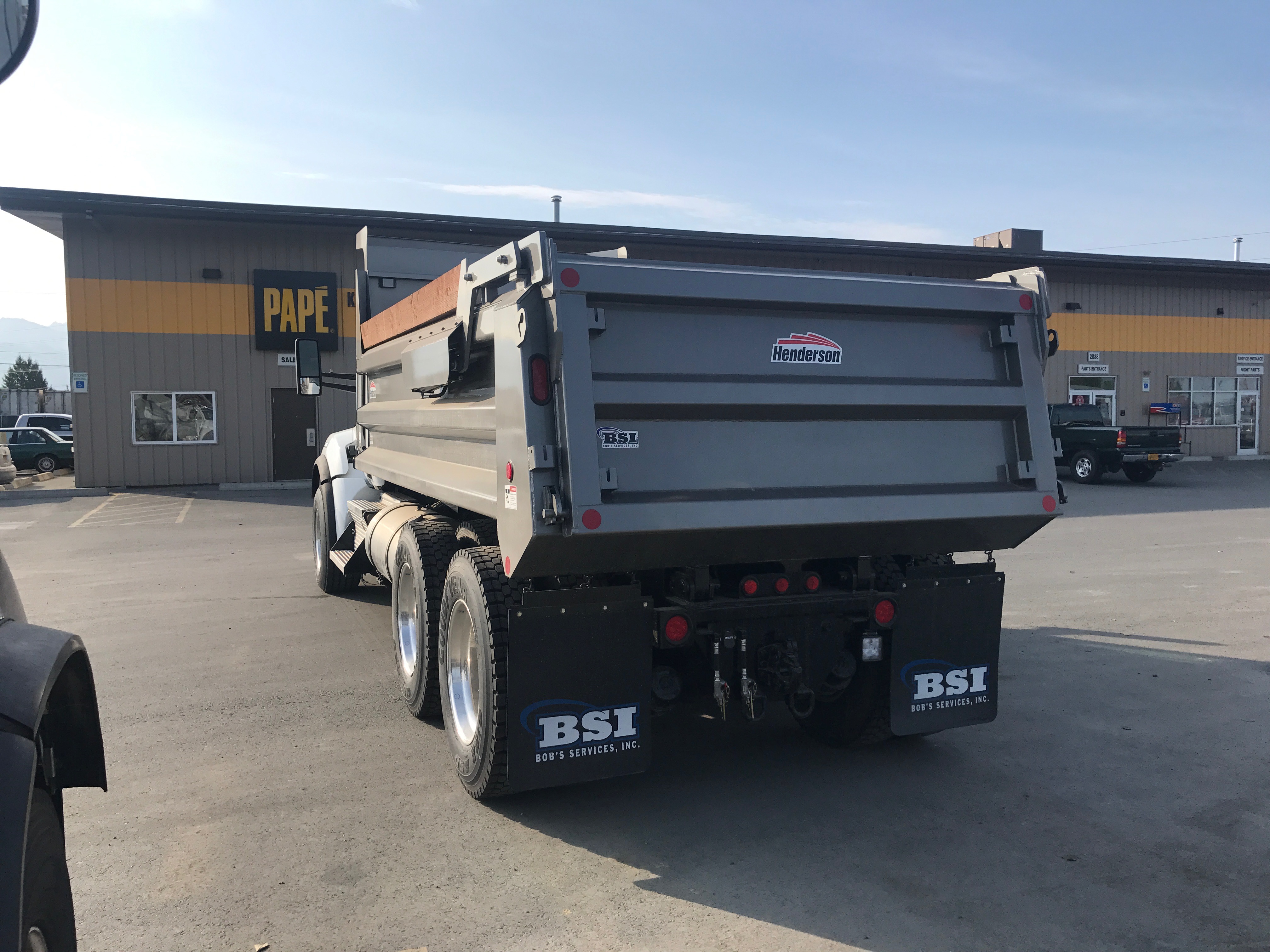 2019 Kenworth T880