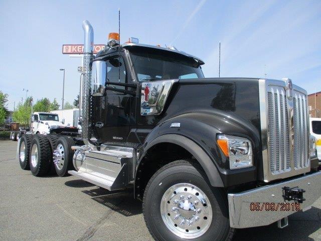 2020 Kenworth W990